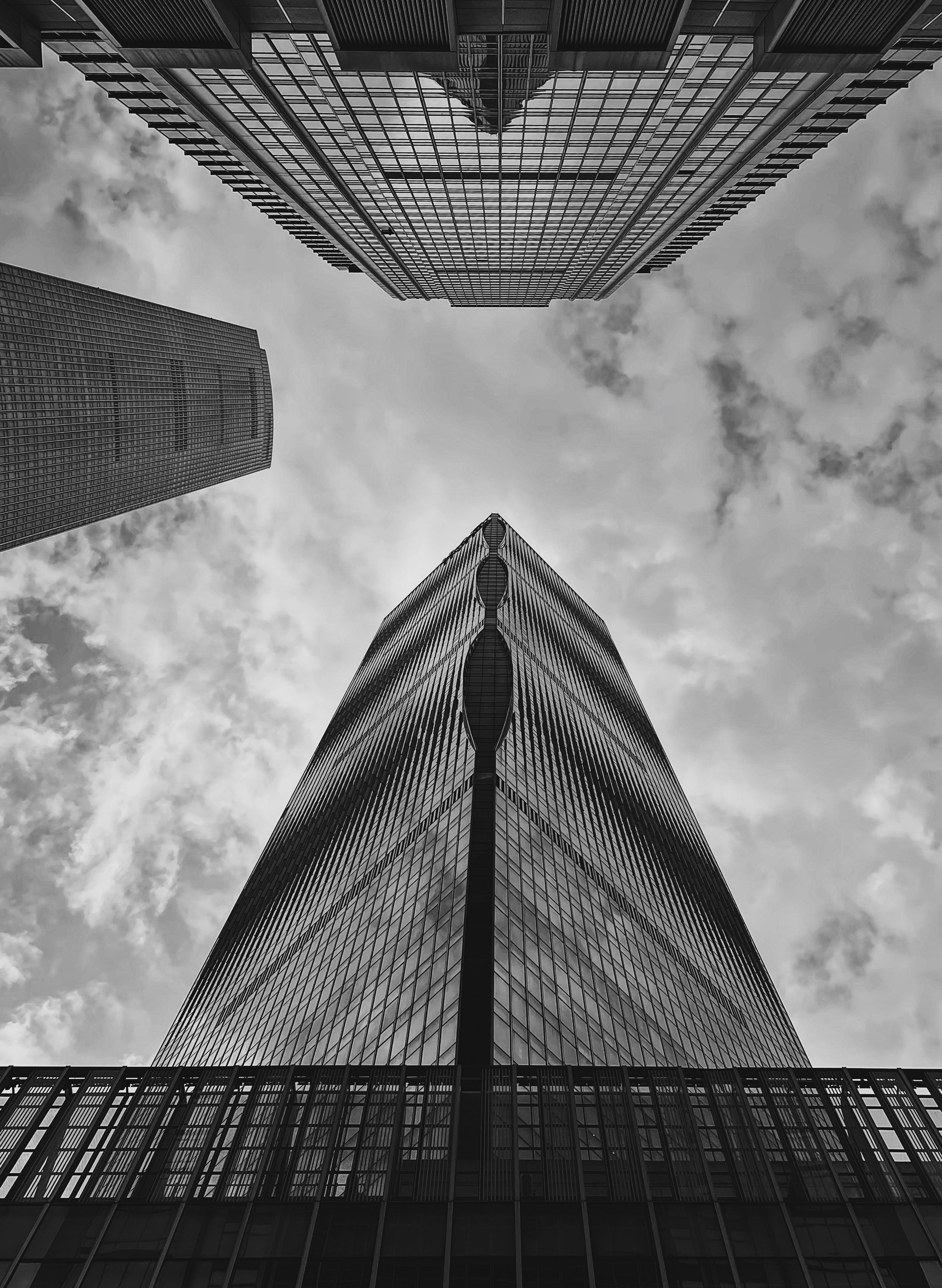 grayscale photo of high rise building